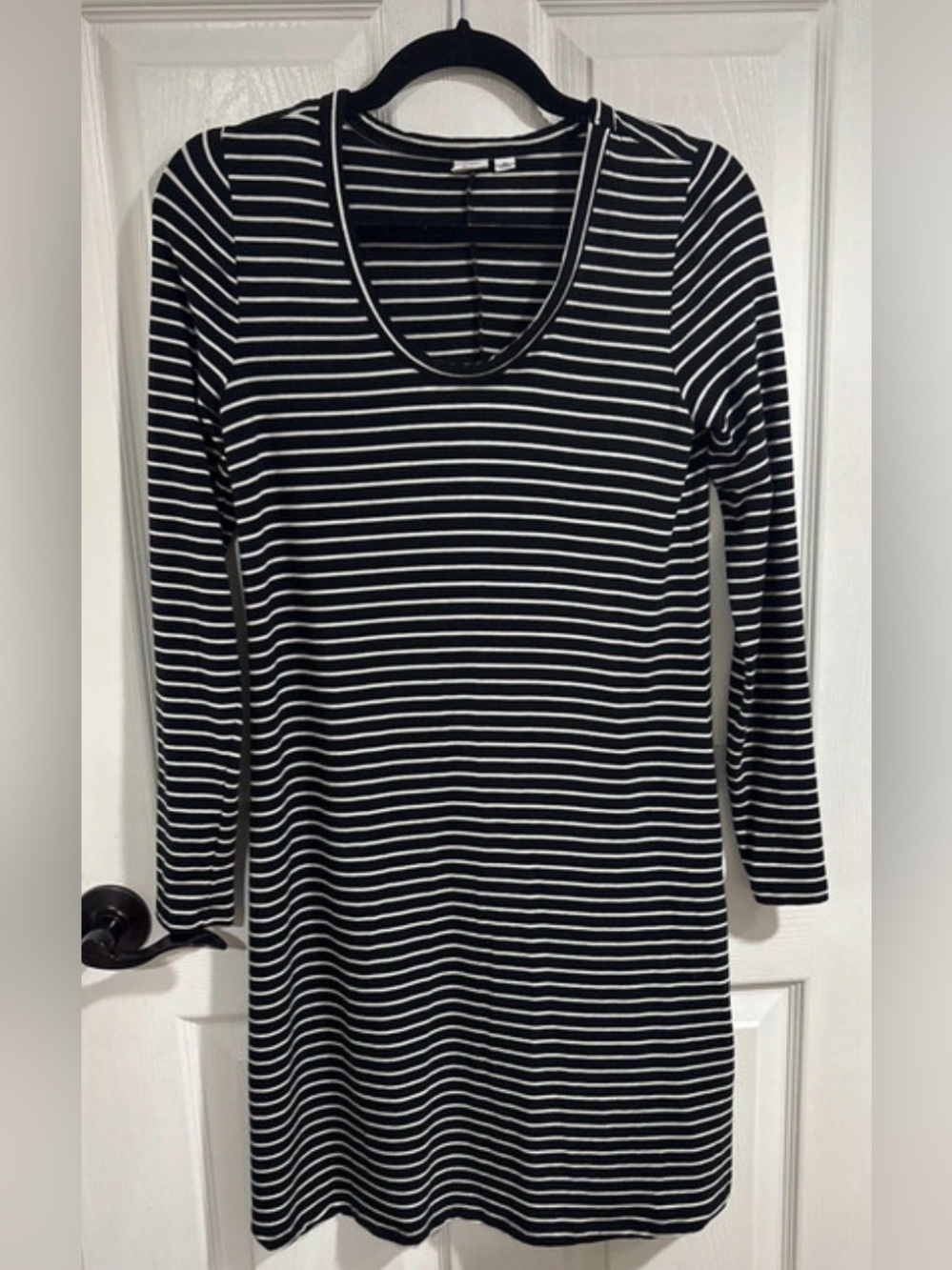GAP Black and White Striped Long Sleeve Dress
